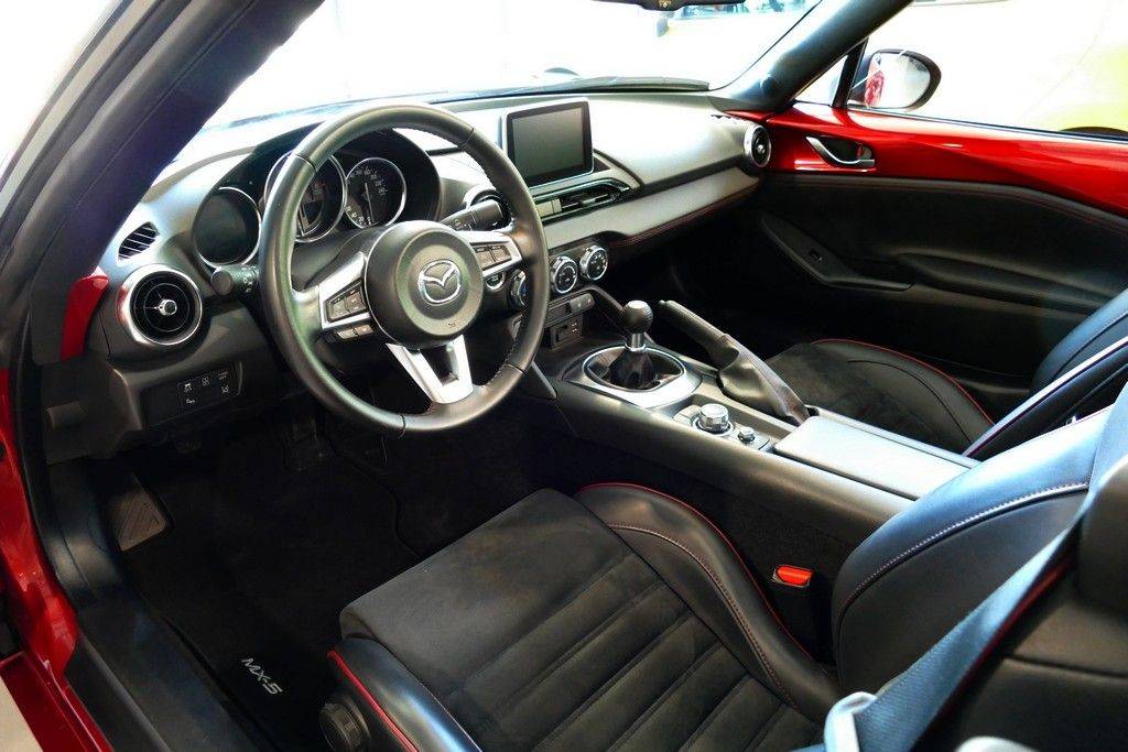 Mazda MX-5 ND 2.0 160 Roadster Selection Recaro 15