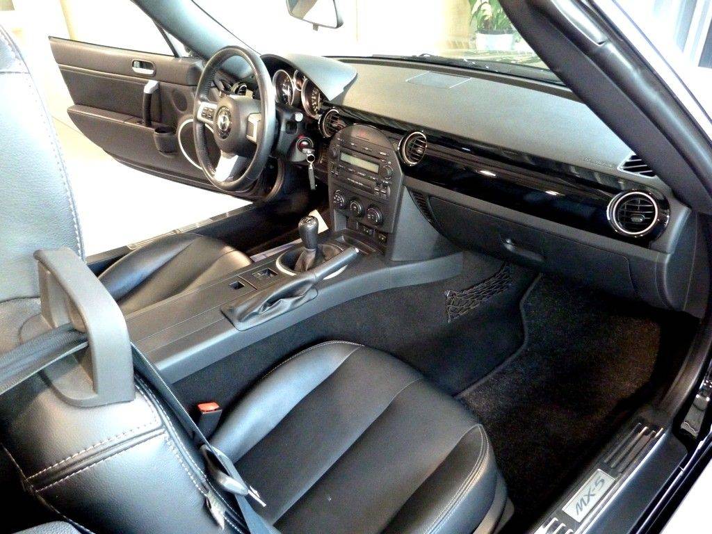 Mazda MX-5 2.0 160cv Roadster 4