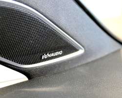Volkswagen Golf VII GTI Performance 230cv DSG 10