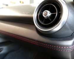 Mazda MX-5 Roadster ND 2.0 184 Selection Recaro 5 Mazda MX-5 Roadster ND 2.0 184 Selection Recaro 5