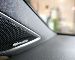 Volkswagen Golf VII GTI Performance 230cv DSG 12