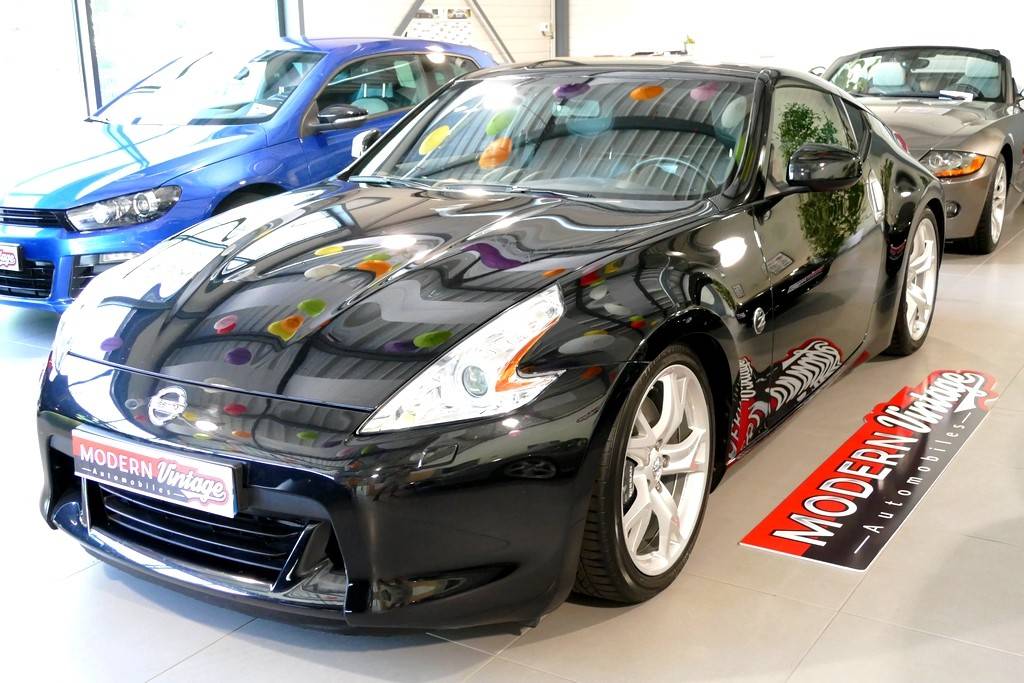 Nissan 370Z Coupé 3.7 V6 328cv Nissan 370Z Coupé 3.7 V6 328cv