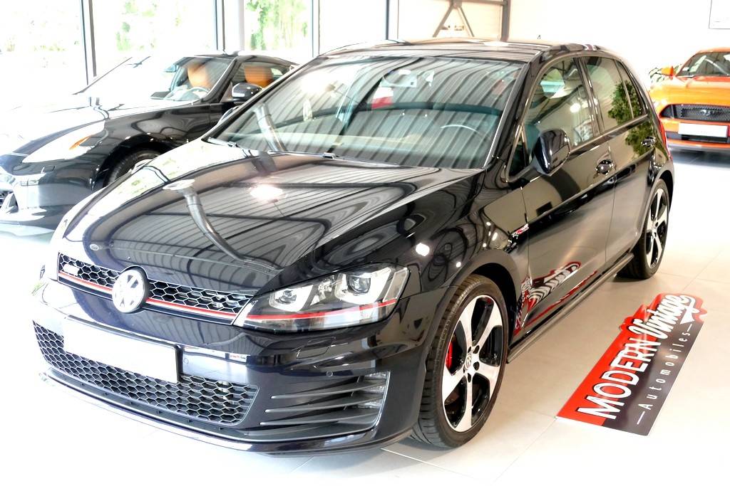 Volkswagen Golf VII 2.0 GTI 230 Performance Volkswagen Golf VII 2.0 GTI 230 Performance