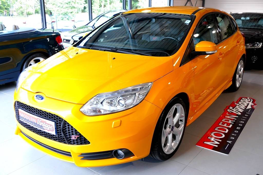 Ford Focus ST 2.0 Ecoboost 250cv