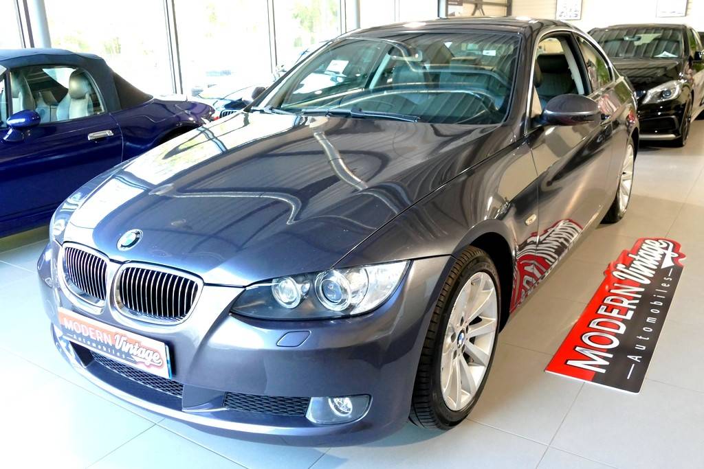 BMW 325xi Coupe E92 218cv