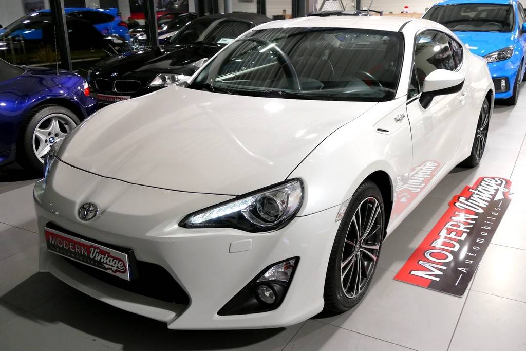 Toyota GT86 2.0 D-4S 200cv