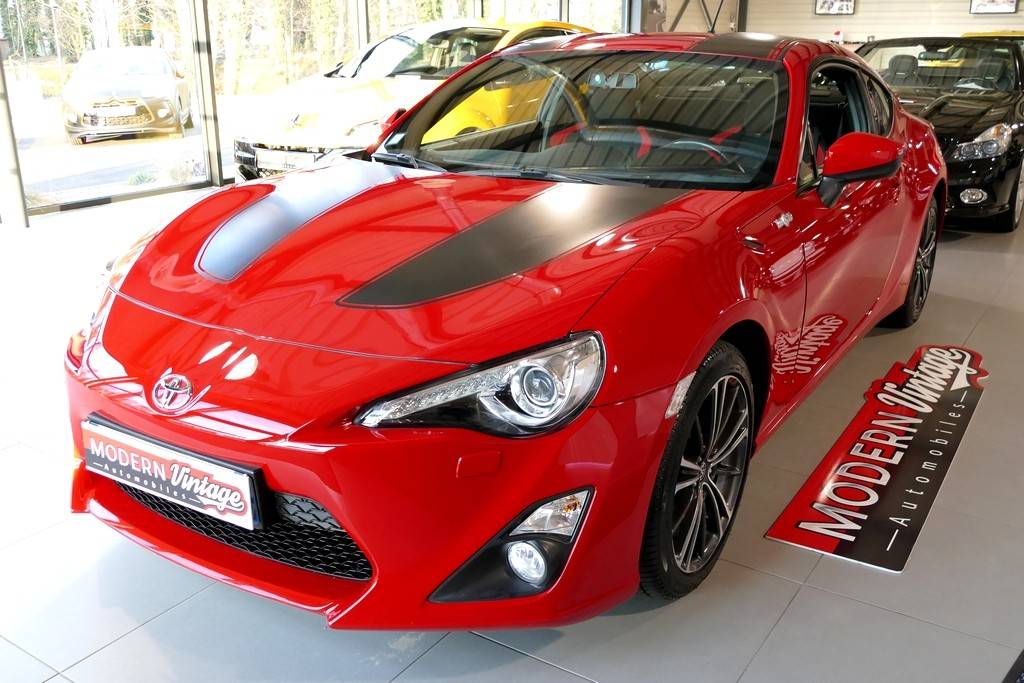 Toyota GT-86 2.0 D-4S 200cv Toyota GT-86 2.0 D-4S 200cv