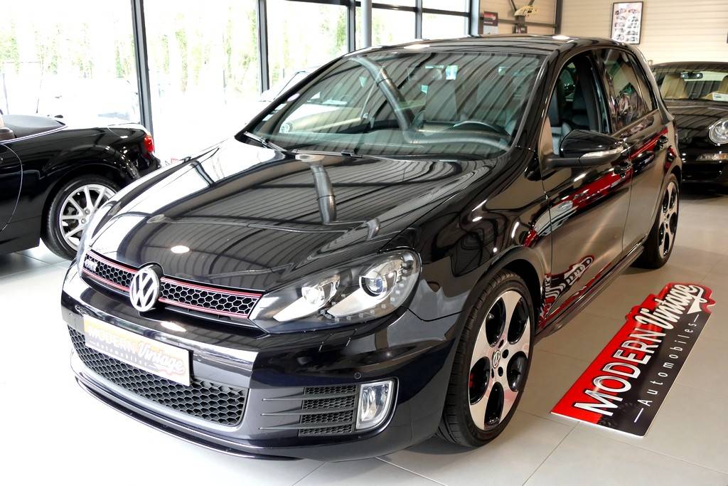 Volkswagen Golf VI 2.0 GTI 211cv Volkswagen Golf VI 2.0 GTI 211cv