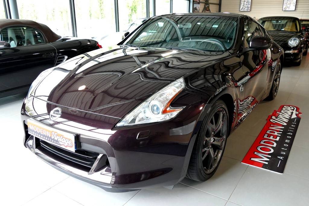 Nissan 370Z Coupe 3.7 V6 328 GT-Edition