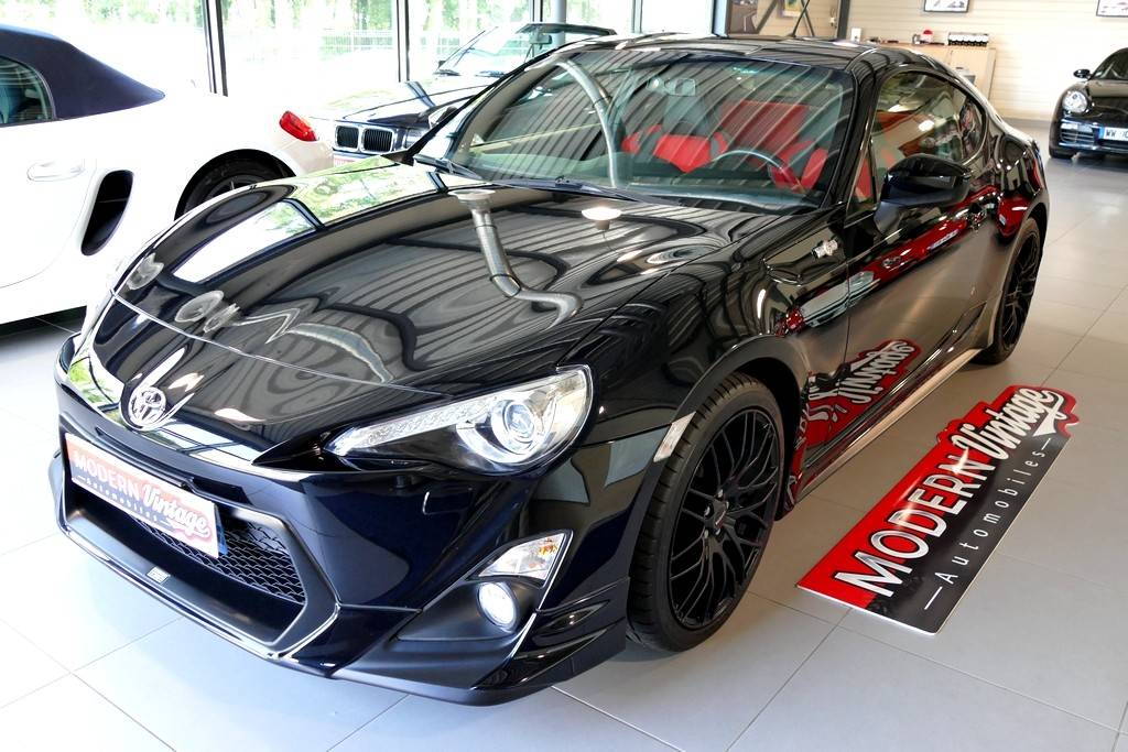 Toyota GT-86 2.0 D-4S 200cv Pack TRD Toyota GT-86 2.0 D-4S 200cv Pack TRD