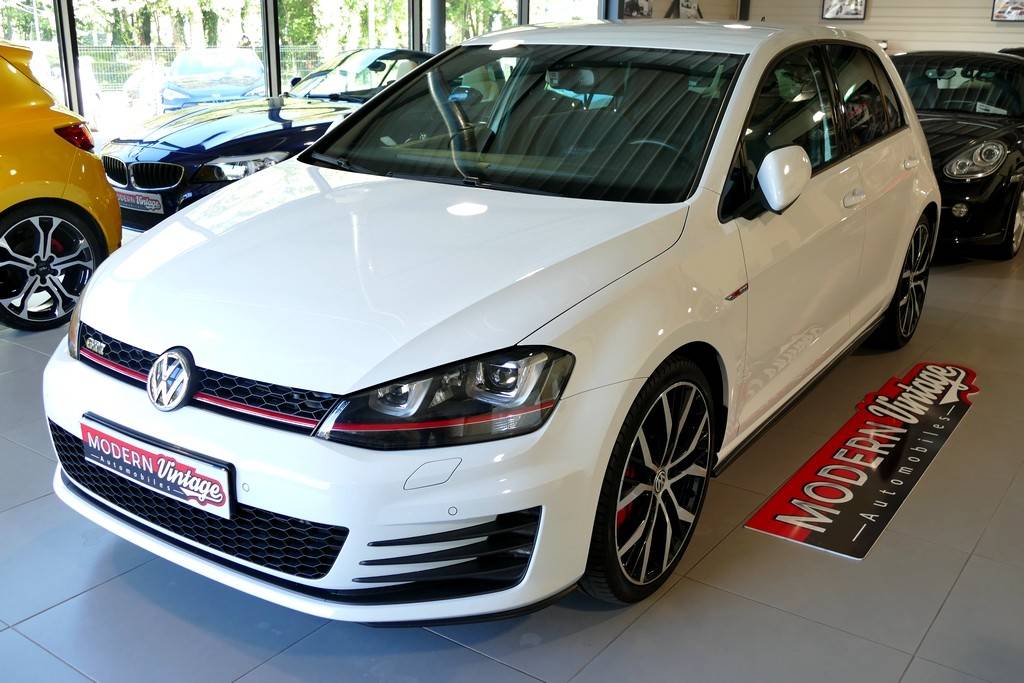 Volkswagen Golf VII GTI Performance 230 DSG