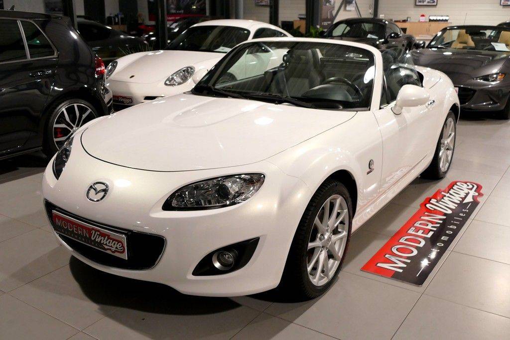 Mazda MX-5 2.0 160 Roadster Coupe Mazda MX-5 2.0 160 Roadster Coupe