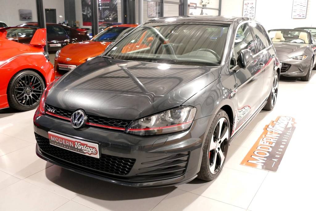 Volkswagen Golf VII GTI Performance 230cv DSG Volkswagen Golf VII GTI Performance 230cv DSG
