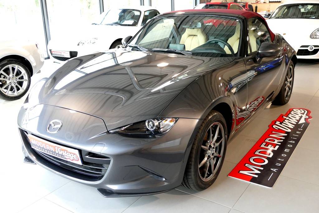 Mazda MX-5 Skyactiv 1.5 131 Sakura Neuve! Mazda MX-5 Skyactiv 1.5 131 Sakura Neuve!