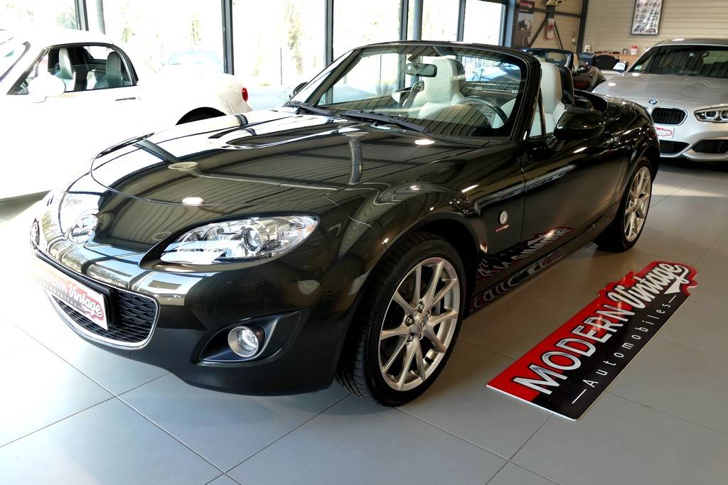 Mazda MX-5 Roadster Coupe 1.8 126cv Kaminari Mazda MX-5 Roadster Coupe 1.8 126cv Kaminari