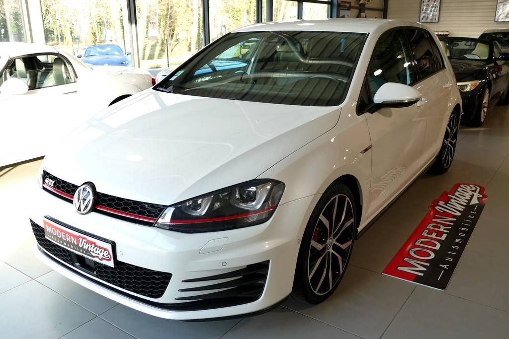 Volkswagen Golf VII GTI Performance 230cv DSG