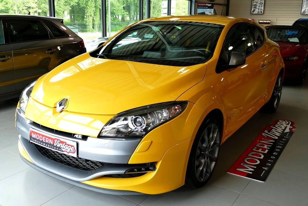 Renault Megane 3 RS 250cv Luxe Renault Megane 3 RS 250cv Luxe