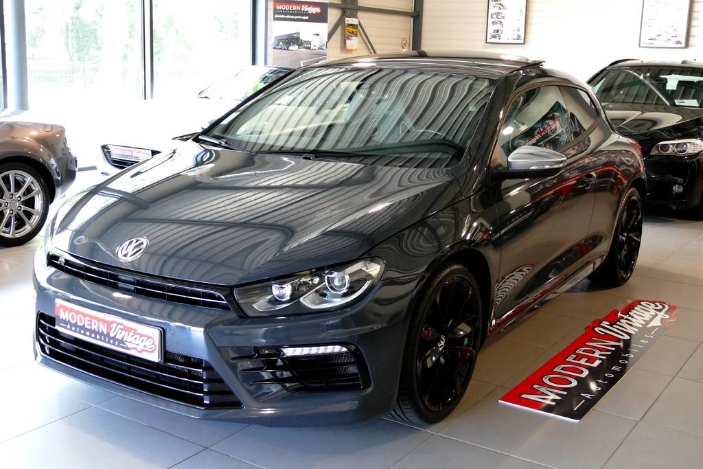 Volkswagen Scirocco R 2.0 TSI DSG 280cv Baquets