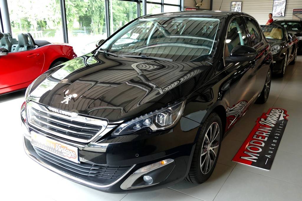 Peugeot 308 1.6 THP 125cv Allure Peugeot 308 1.6 THP 125cv Allure