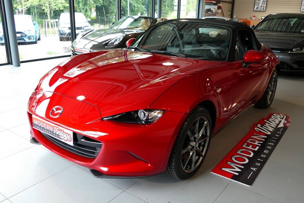 Mazda MX-5 2.0 160 Roadster Selection Recaro