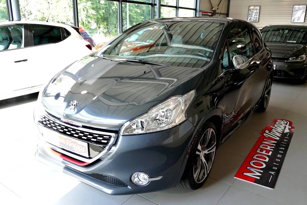 Peugeot 208 GTI 1.6 THP 200cv