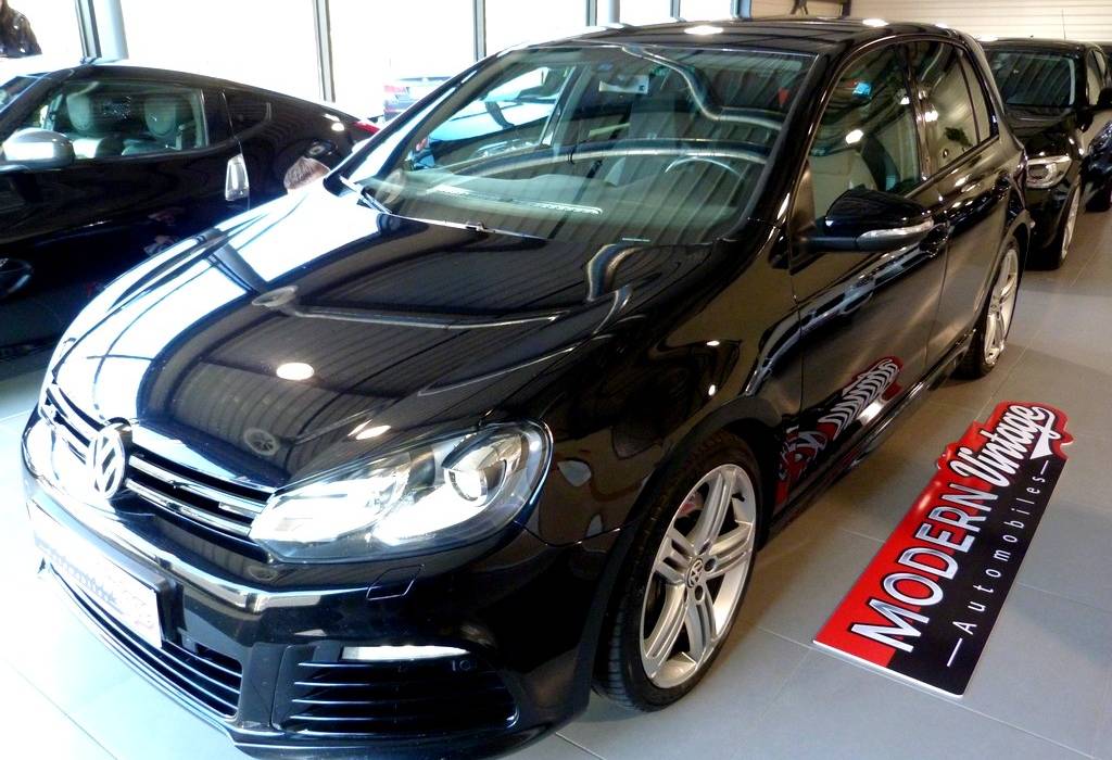 VOLKSWAGEN GOLF R 270 DSG