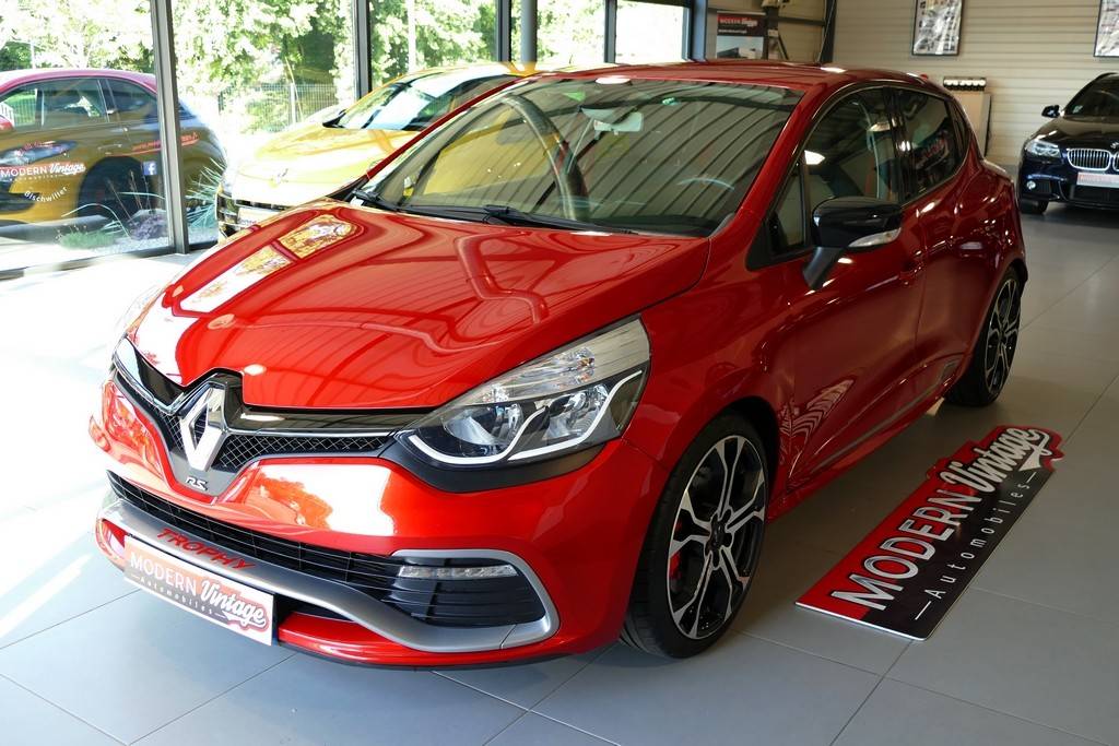 Renault Clio RS Trophy EDC 220cv Renault Clio RS Trophy EDC 220cv