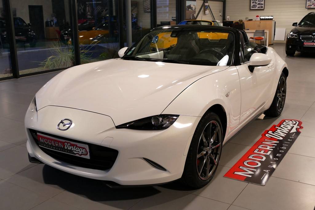 Mazda MX-5 ND Roadster 2.0 160 Selection Mazda MX-5 ND Roadster 2.0 160 Selection