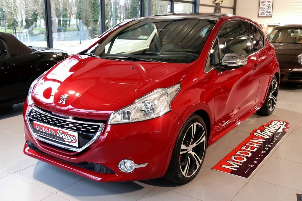 Peugeot 208 GTI 1.6 THP 200cv