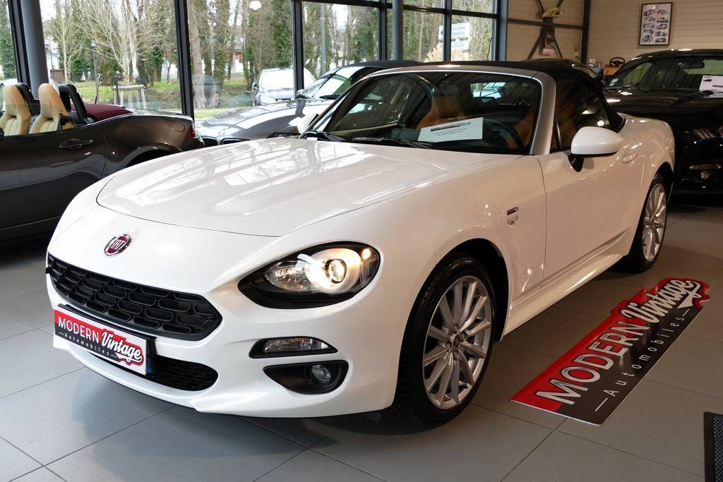 Fiat 124 Spider 1.4 Multiair Turbo 140 Lusso Fiat 124 Spider 1.4 Multiair Turbo 140 Lusso