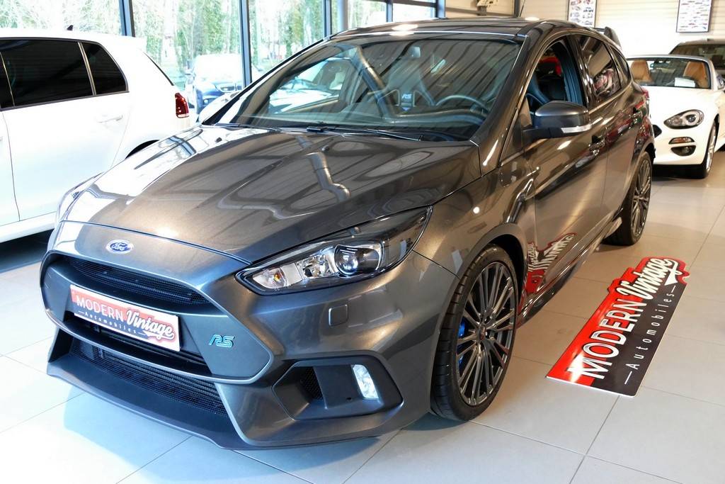 Ford Focus RS 2.3 Ecoboost 350cv Ford Focus RS 2.3 Ecoboost 350cv