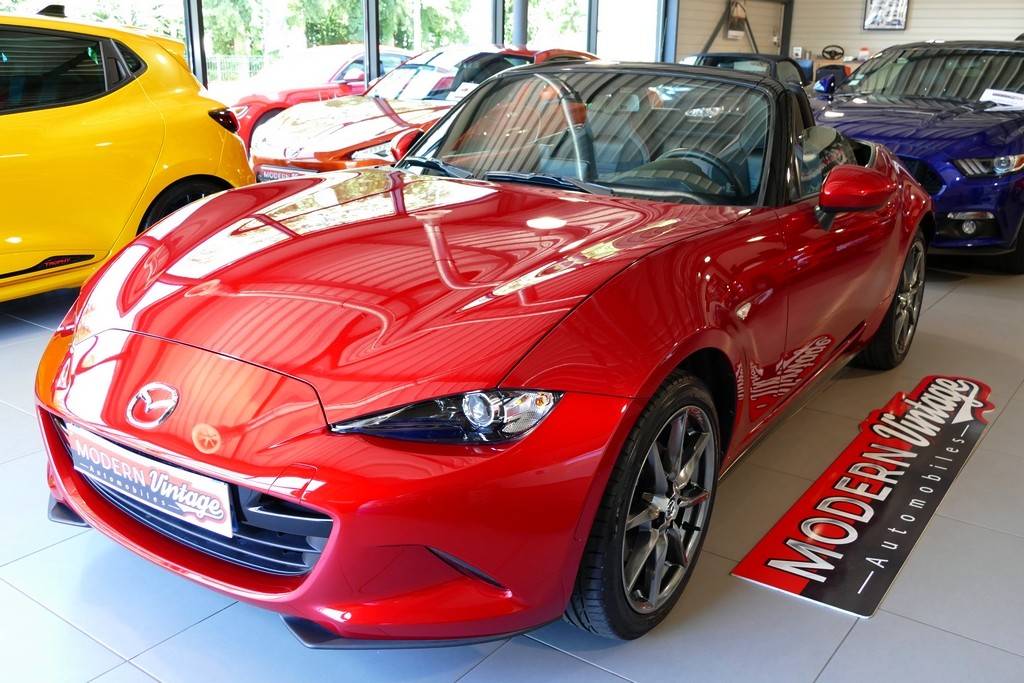 Mazda MX-5 ND 2.0 160 Roadster Selection Recaro Mazda MX-5 ND 2.0 160 Roadster Selection Recaro