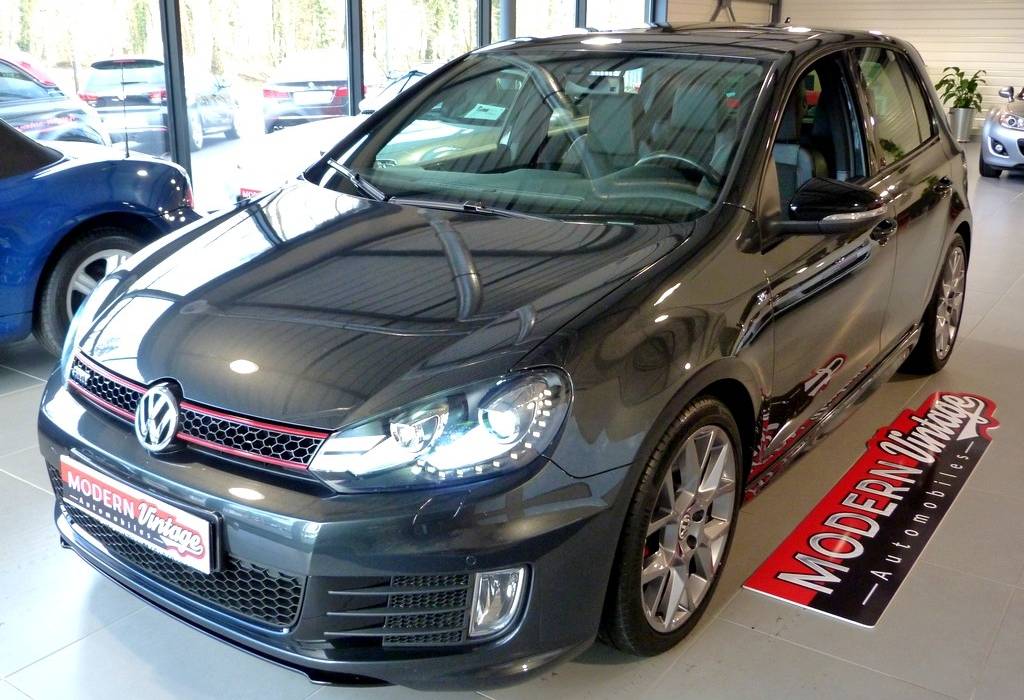 Volkswagen Golf VI 2.0 TSI Edition 35 Volkswagen Golf VI 2.0 TSI Edition 35