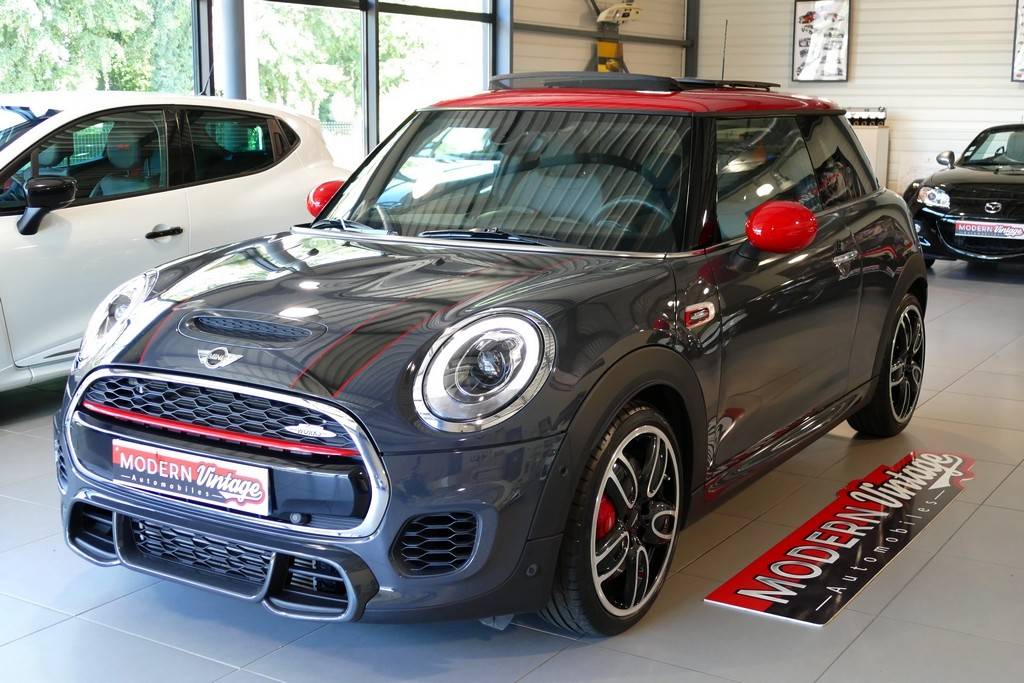 Mini Cooper John Cooper Works 231cv