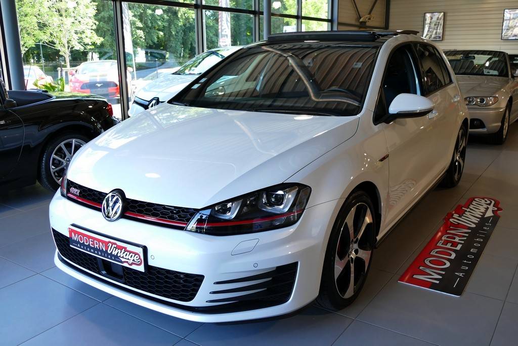 Volkswagen Golf VII GTI Performance 230cv