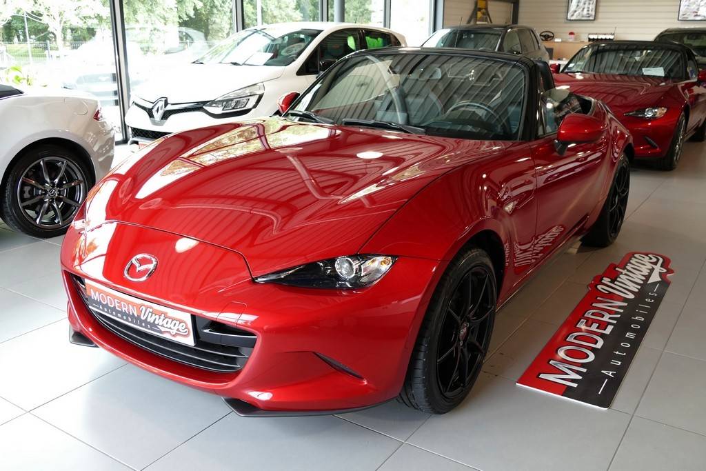 Mazda MX-5 ND 2.0 160 Roadster Selection Recaro