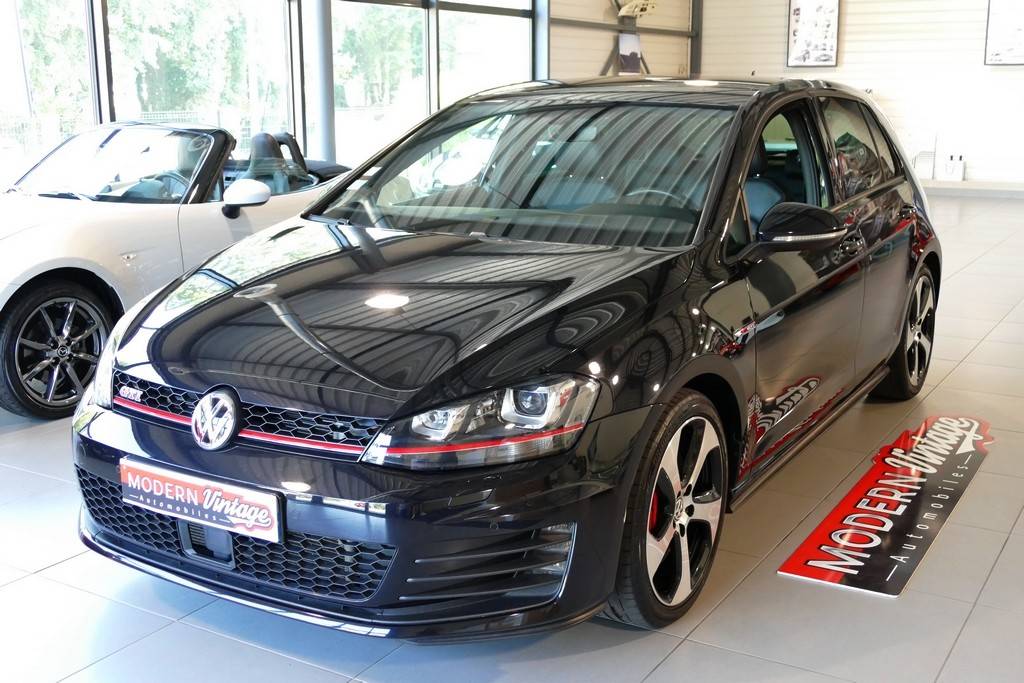 Volkswagen Golf VII GTI Performance 230cv DSG Volkswagen Golf VII GTI Performance 230cv DSG