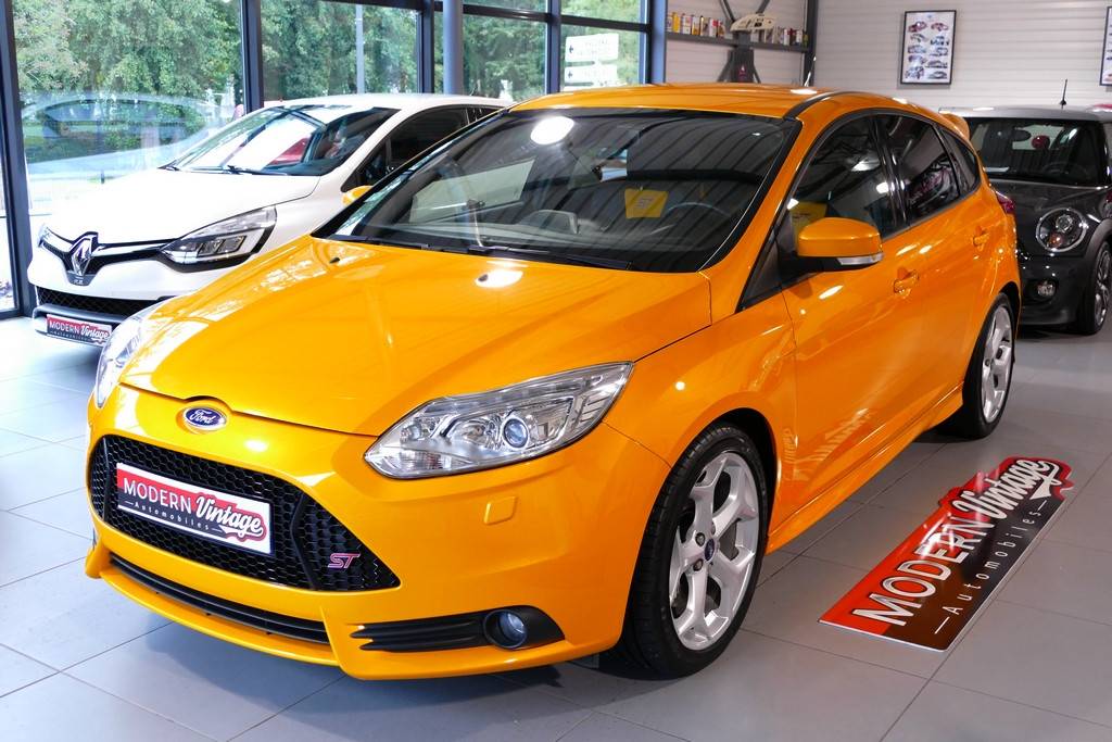 Ford Focus ST 2.0 Ecoboost 250cv