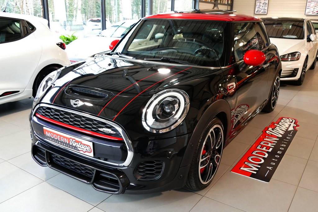 Mini Cooper John Cooper Works 231cv BVA6 Mini Cooper John Cooper Works 231cv BVA6