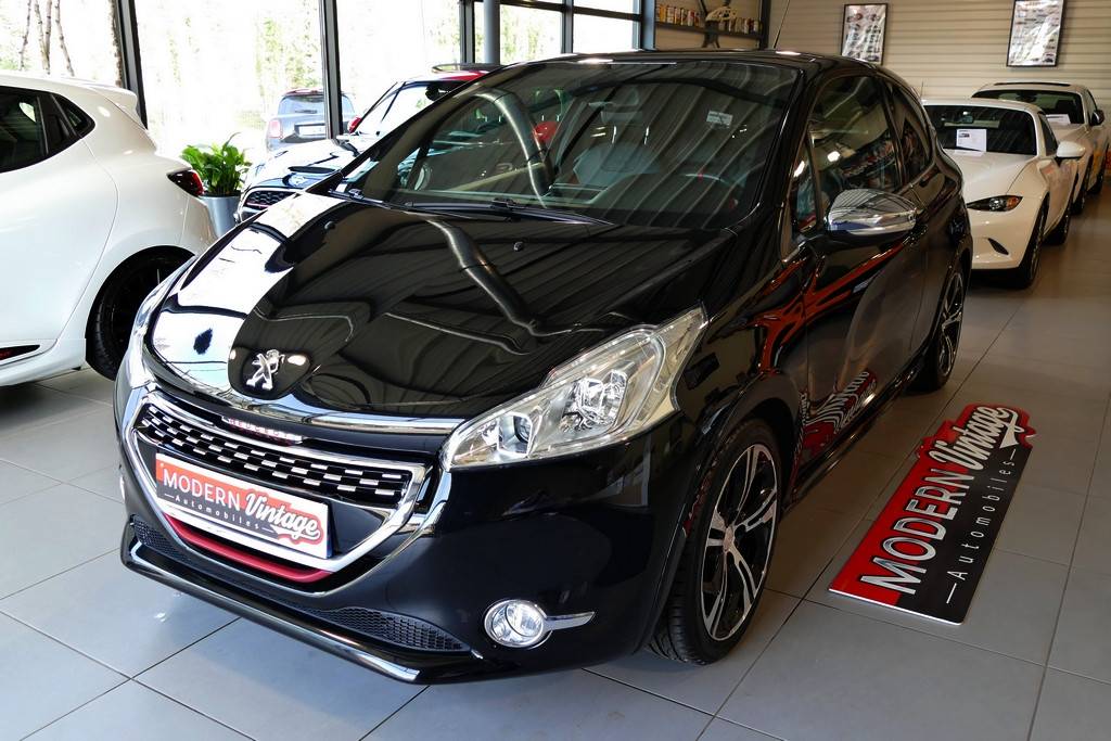 Peugeot 208 GTi 1.6 THP 200cv