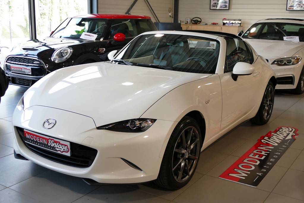 Mazda MX-5 RF 2.0 184cv Recaro Ecotaxe incluse! Mazda MX-5 RF 2.0 184cv Recaro Ecotaxe incluse!