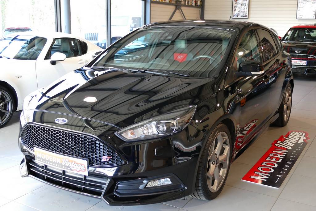 Ford Focus ST 2.0 Ecoboost 250cv