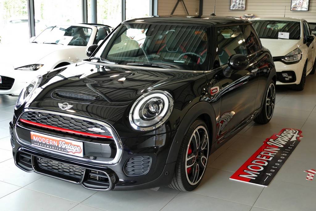 Mini Cooper John Cooper Works 231cv