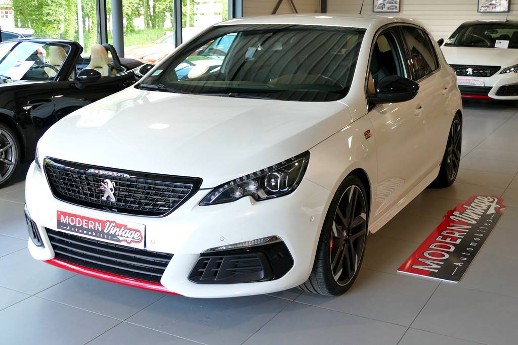 Peugeot 308 GTi 1.6 THP 272cv Facelift Peugeot 308 GTi 1.6 THP 272cv Facelift