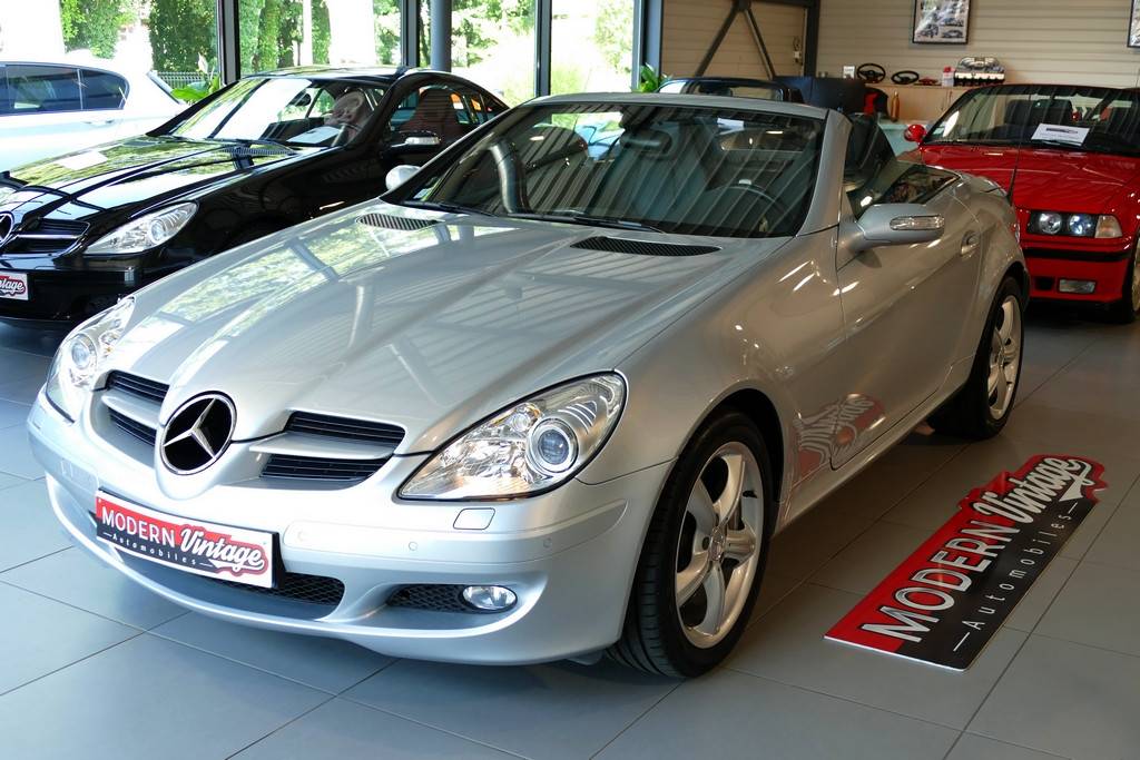 Mercedes-Benz SLK 350 V6 7G-Tronic 272cv Mercedes-Benz SLK 350 V6 7G-Tronic 272cv