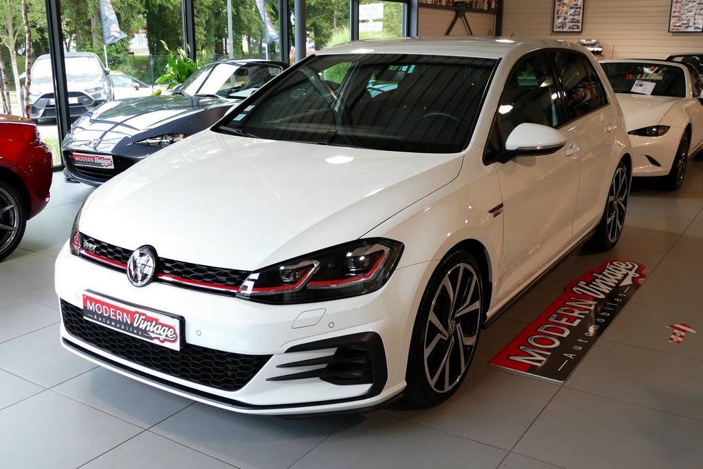 Volkswagen Golf VII GTI 230cv Facelift Volkswagen Golf VII GTI 230cv Facelift