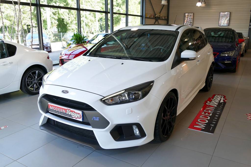 Ford Focus RS 2.3 Ecoboost 350cv