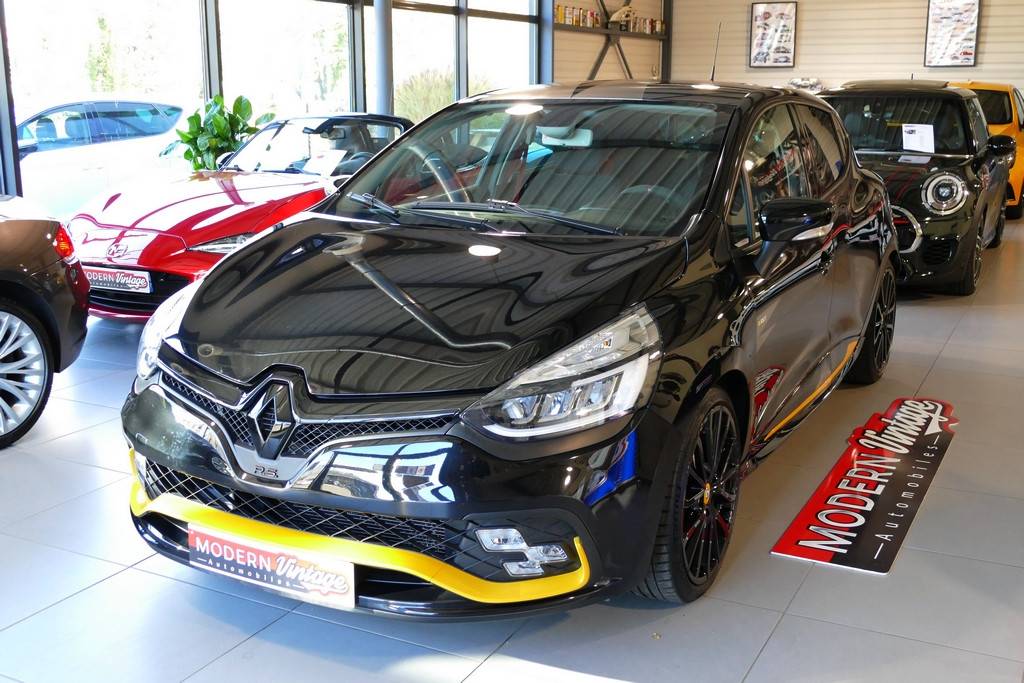 Renault Clio 4 RS18 Trophy 220 EDC N°1144