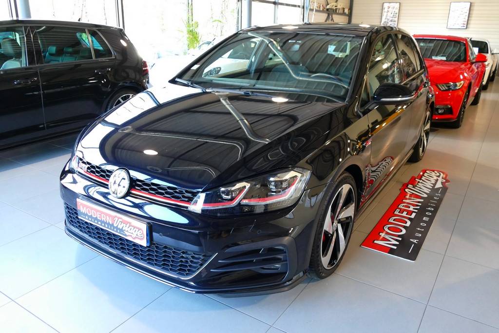 Volkswagen Golf VII GTI Performance 245 DSG Facelift