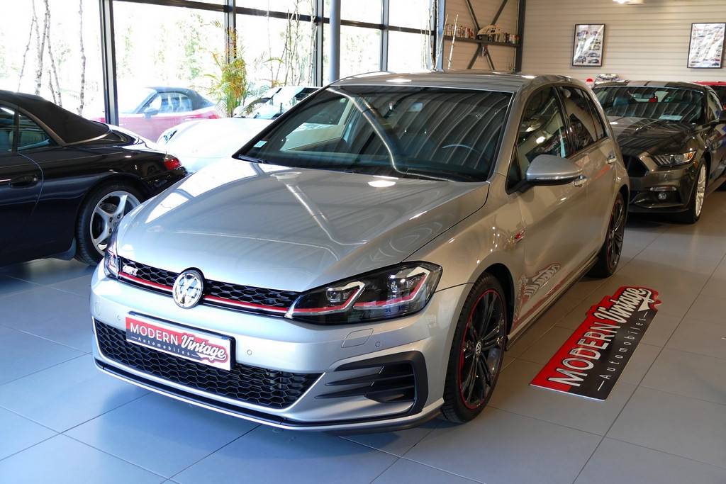 Volkswagen Golf VII GTI Performance 245 DSG Facelift